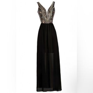 Elegant Black Maxi Dress